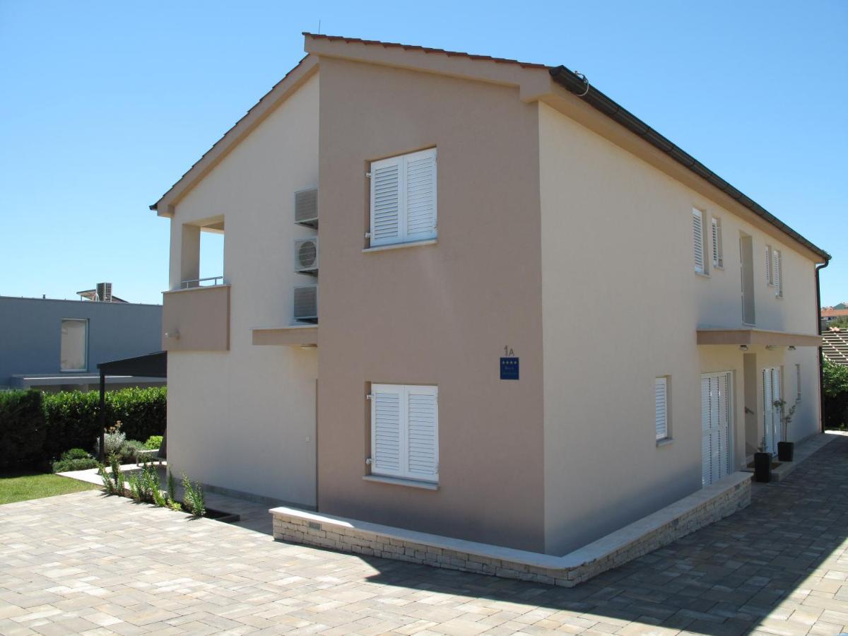 Apartment Mia Krk Krk Town